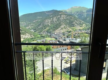 Pis amb balcó en venda a Carretera del Coll d'Ordino