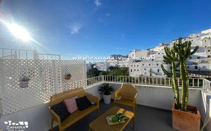 Exterior view of House or chalet for sale in Vejer de la Frontera  with Air Conditioner and Terrace