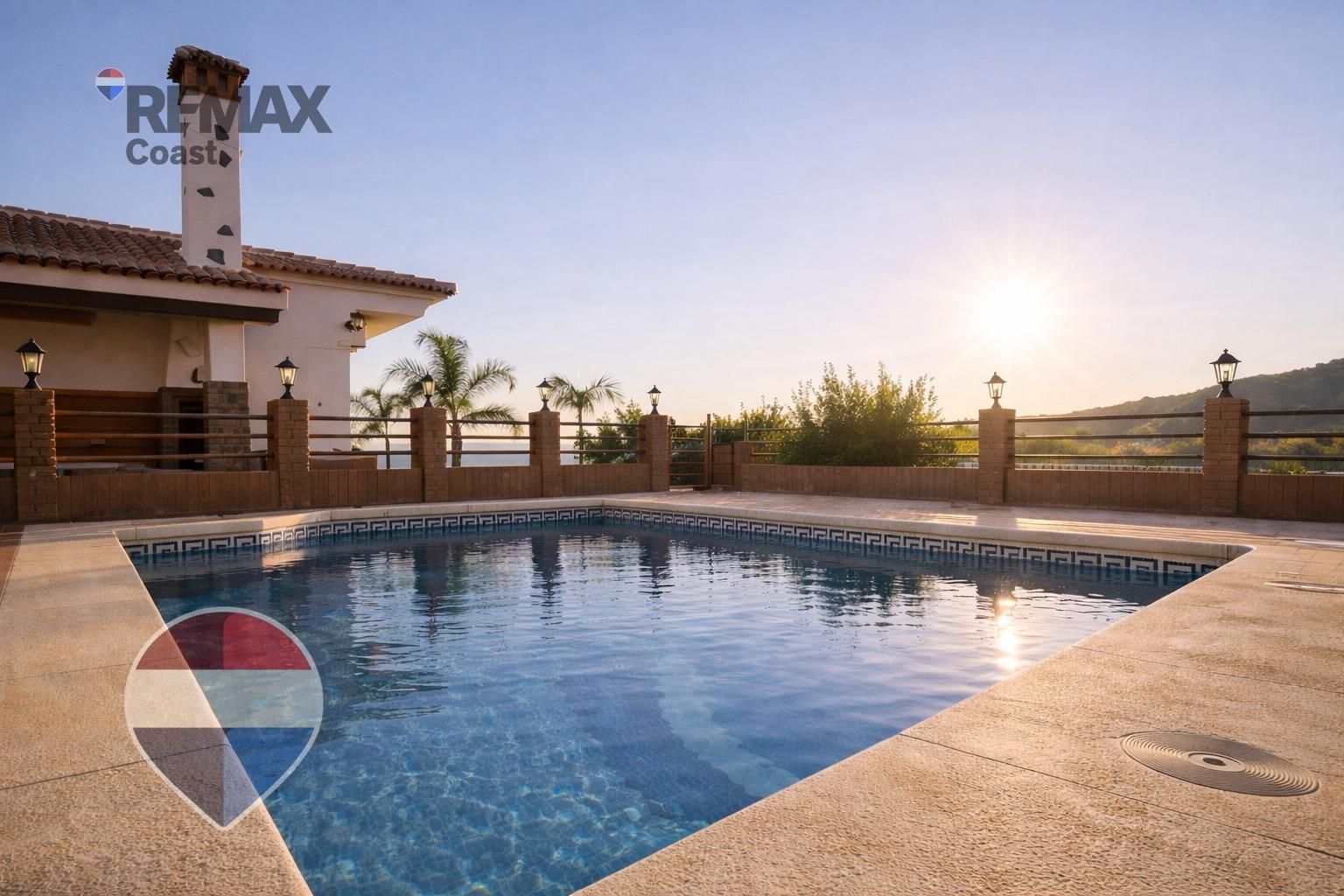 Swimming pool of House or chalet to rent in Rincón de la Victoria  with Air Conditioner, Private garden and Terrace