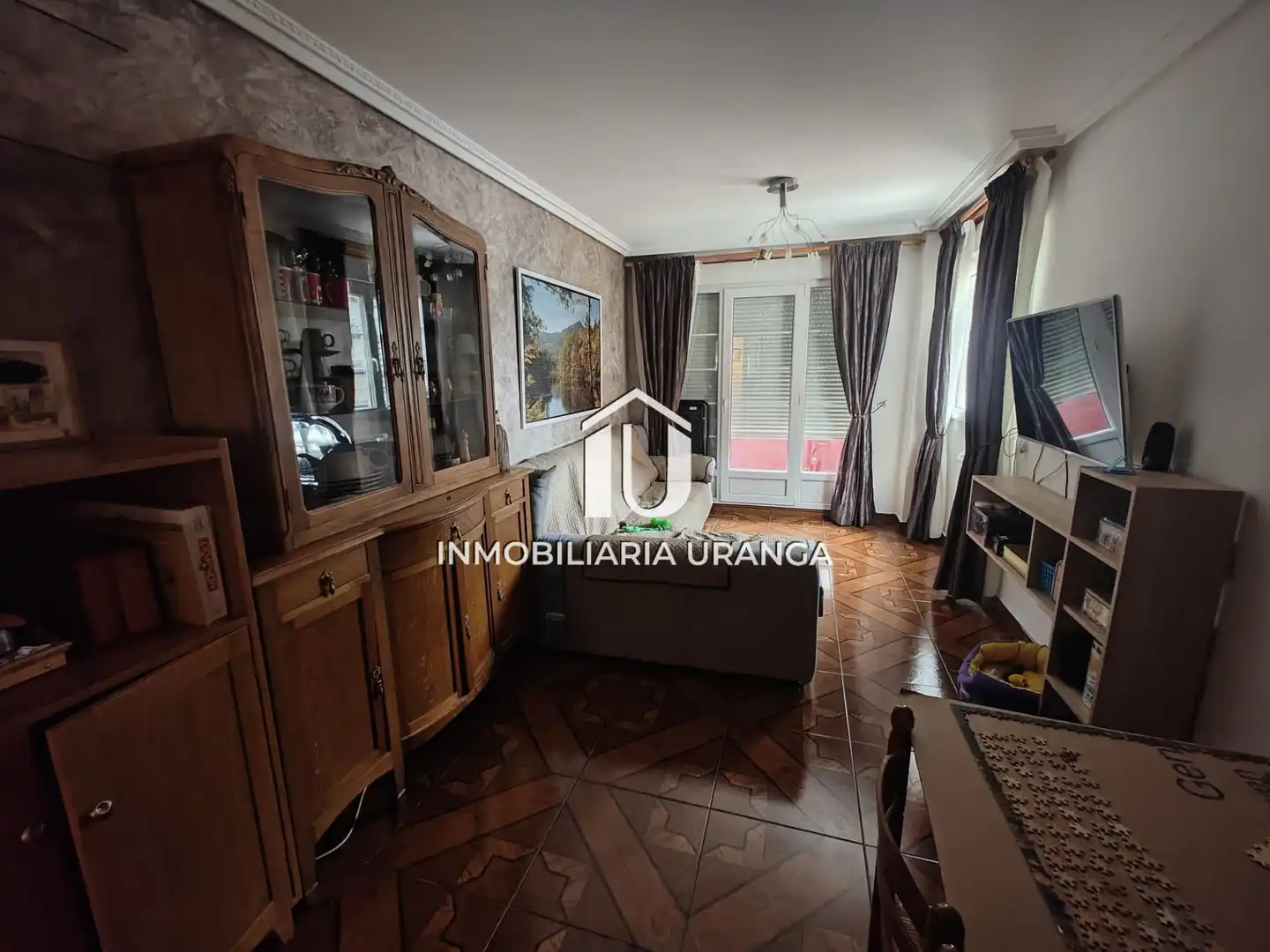 Living room of Flat for sale in Castro-Urdiales  with Heating and Furnished