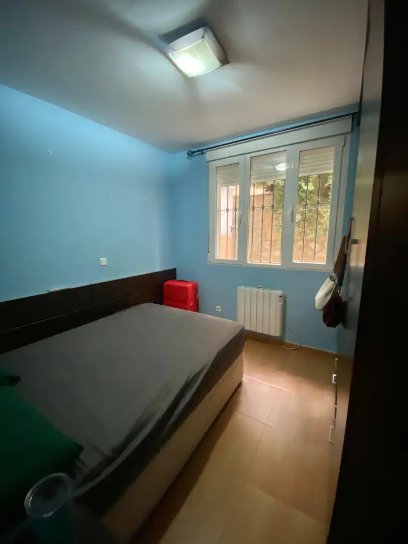 Bedroom of Flat for rent in Madrid  with Heating, Furnished and Washing machine