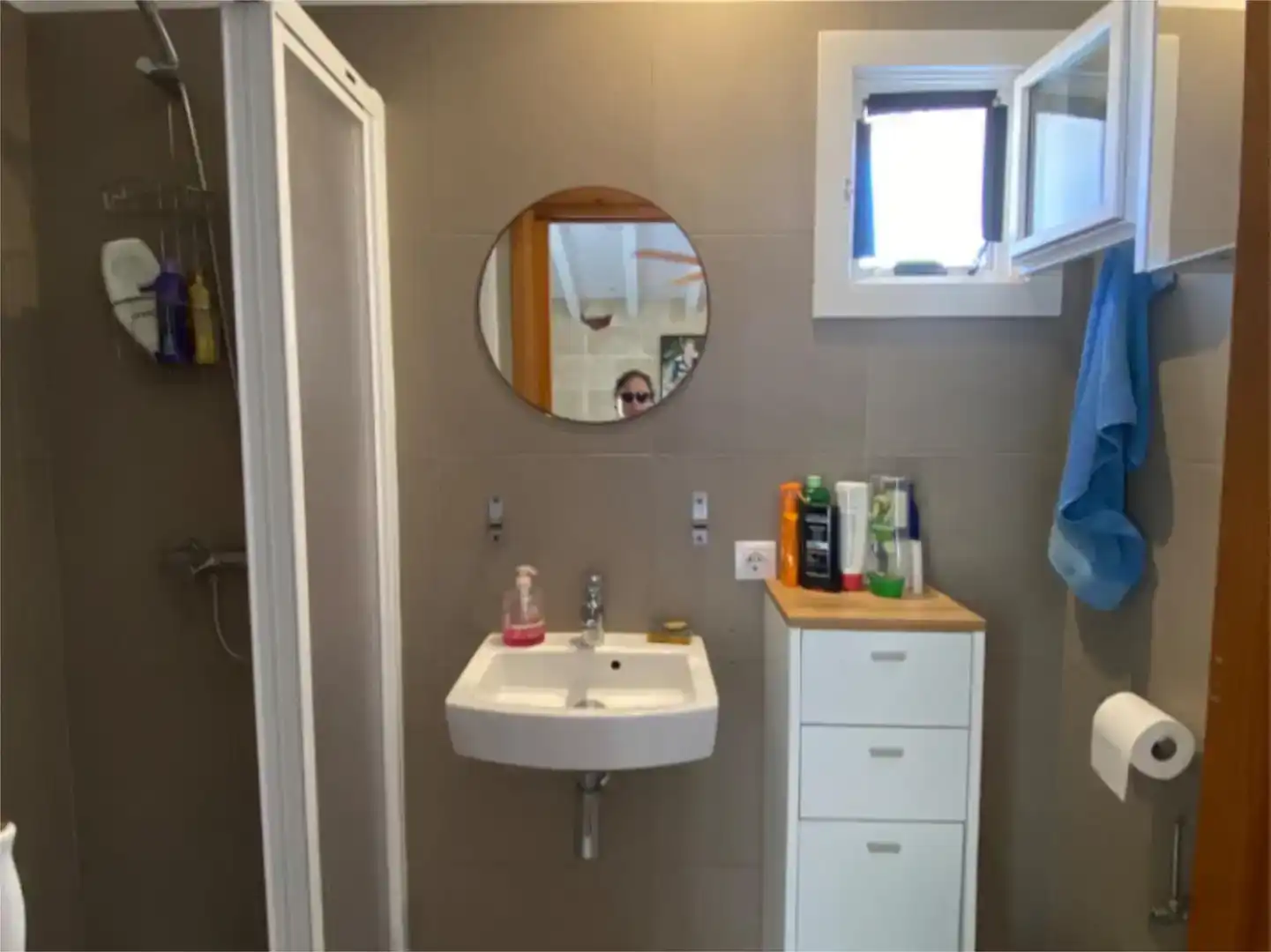 Badezimmer von Country house zum Verkauf in Sant Lluís mit Schwimmbad
