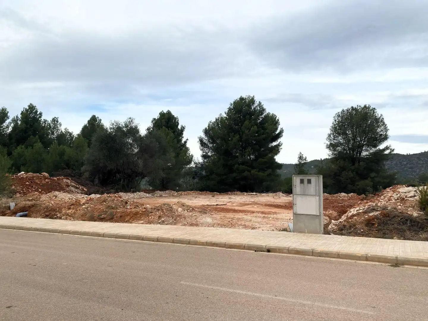 Residential land for sale in Avenida Les Parres 7
