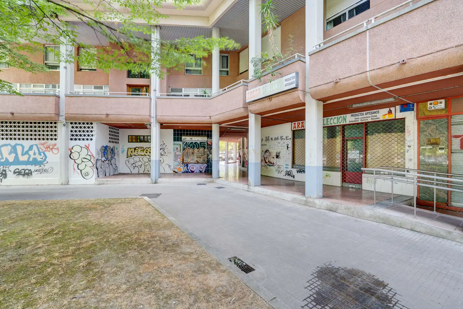 Vista exterior de Local en venta en Vitoria - Gasteiz