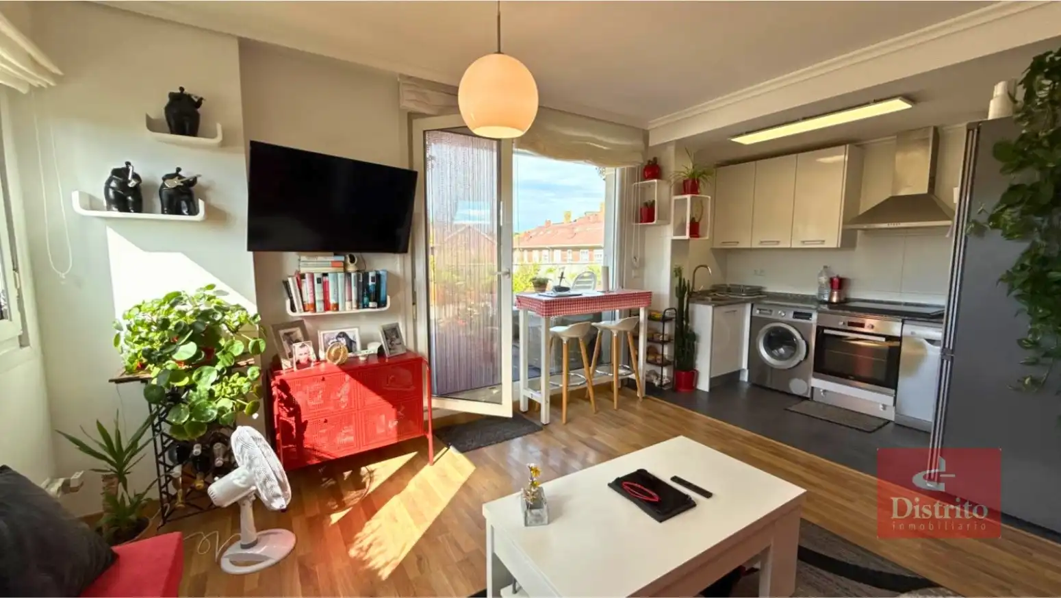 Vista exterior de Ático en venta en Miengo con Calefacción, Terraza y Trastero