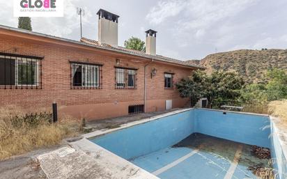 Vista exterior de Casa o xalet en venda en  Granada Capital amb Terrassa i Piscina