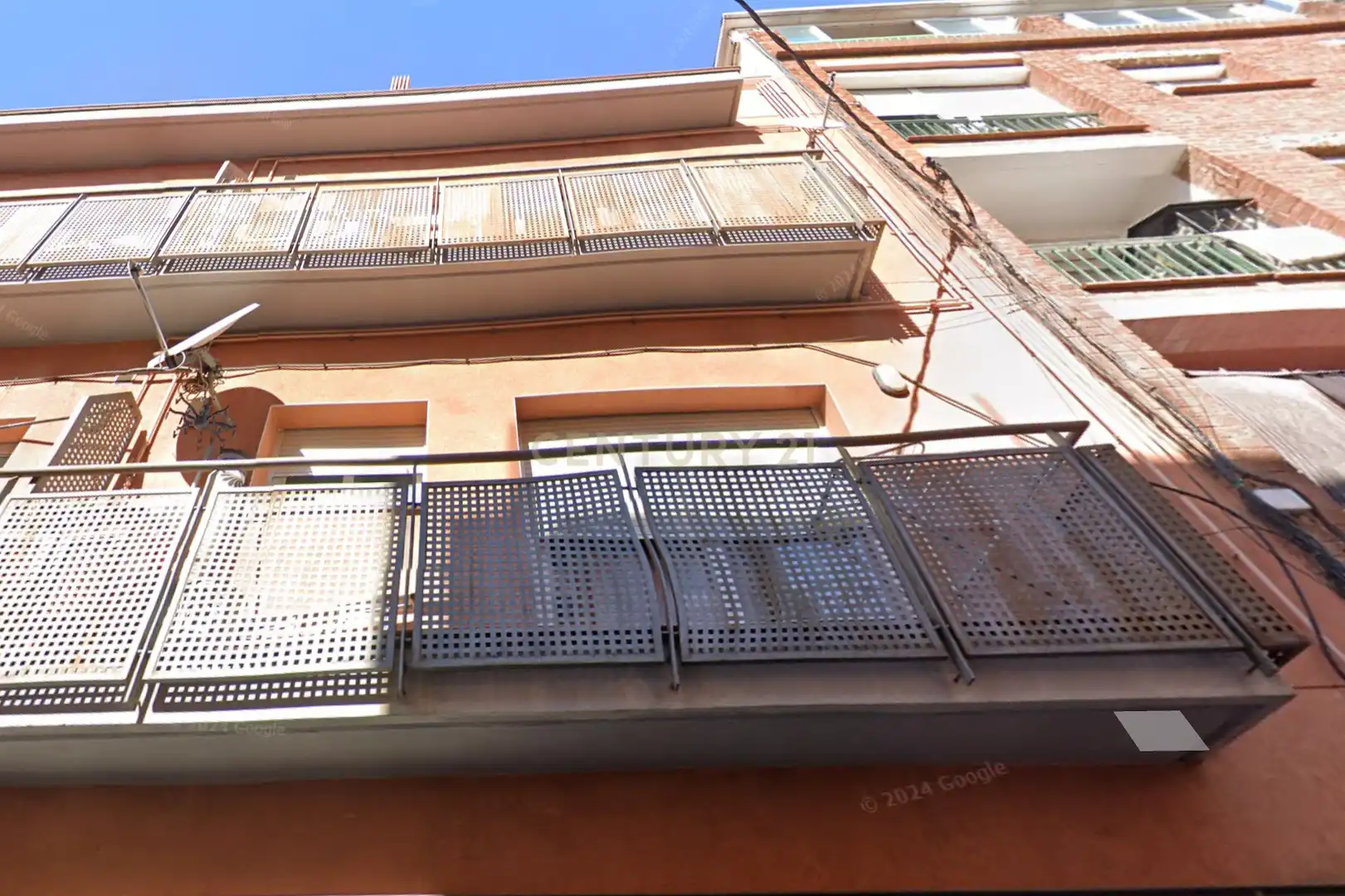 Vista exterior de Apartamento en venta en Santa Coloma de Gramenet