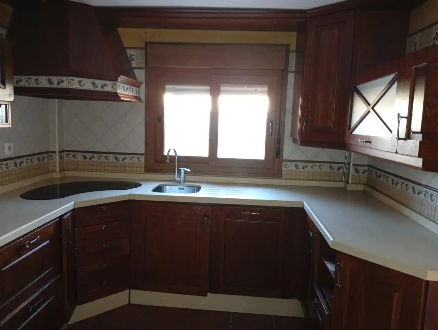 Cuina de Casa adosada en venda en El Rinconcillo