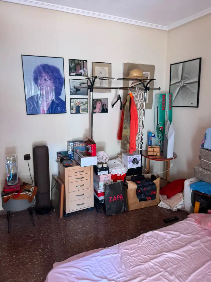 Bedroom of Flat for sale in Valencia  with Air Conditioner, Terrace and Balcony