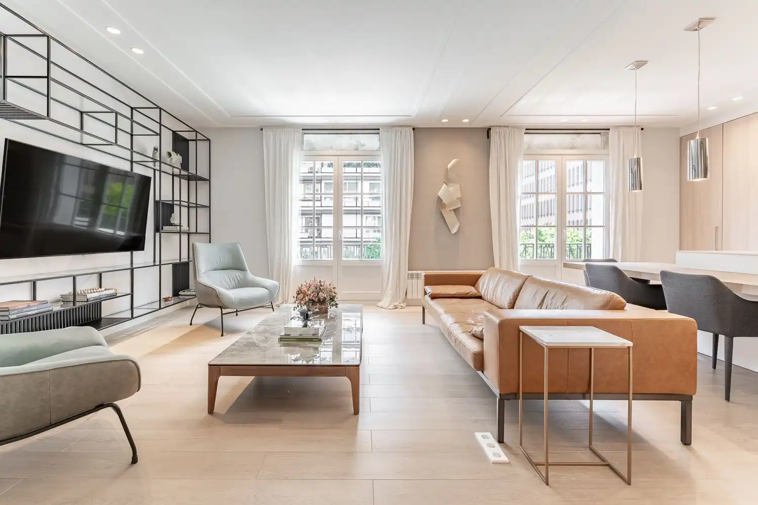 Living room of Flat for sale in  Madrid Capital  with Air Conditioner, Storage room and Furnished