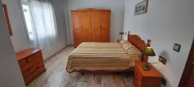 Dormitori de Apartament de lloguer en Córdoba amb Aire condicionat, Calefacció i Traster