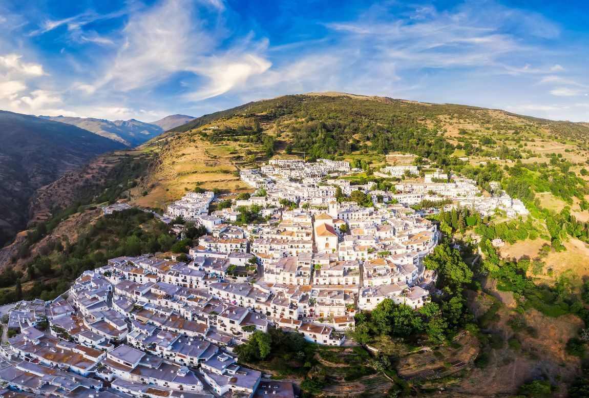 Vista exterior de Finca rústica en venta en Capileira con Terraza, Trastero y Amueblado