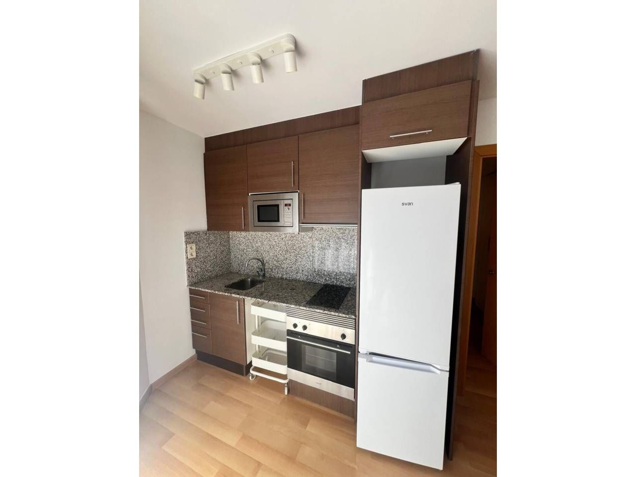 Kitchen of Apartment to rent in Manresa  with Air Conditioner, Heating and Parquet flooring
