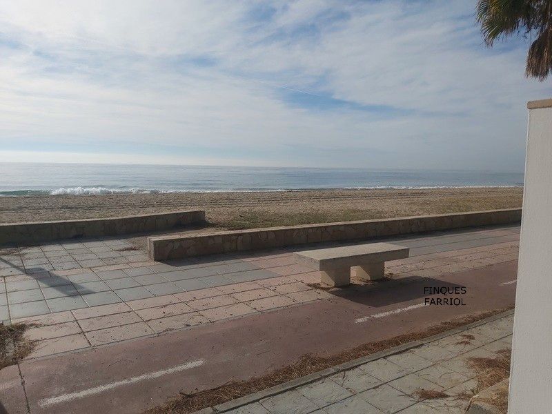 Exterior view of Apartment for sale in Cambrils  with Parquet flooring, Terrace and Furnished