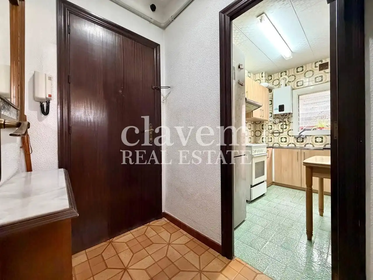 Cocina de Planta baja en venta en Nou Barris