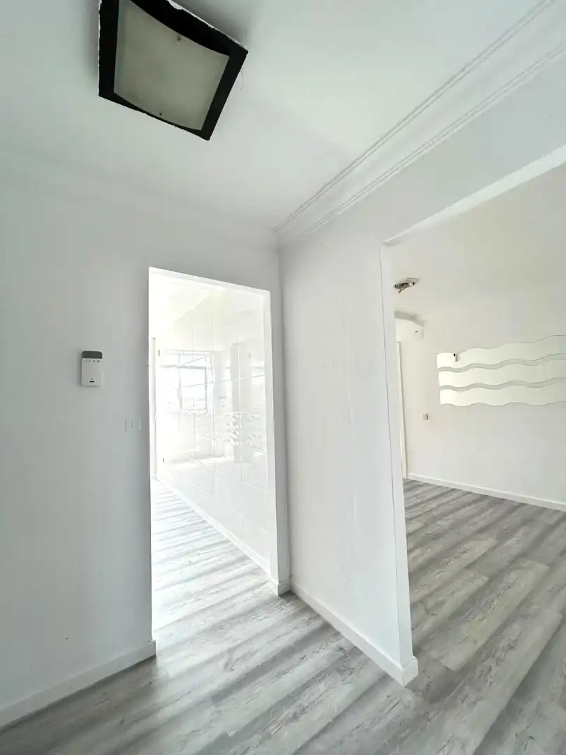Flat for sale in Sevilla  with Air Conditioner