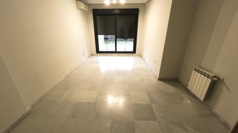 Foto 2 de Piso de alquiler en Santa Rosa - Valdeolleros, Córdoba Capital