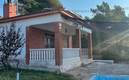 Vista exterior de Casa o xalet en venda en Pontons amb Calefacció, Terrassa i Traster