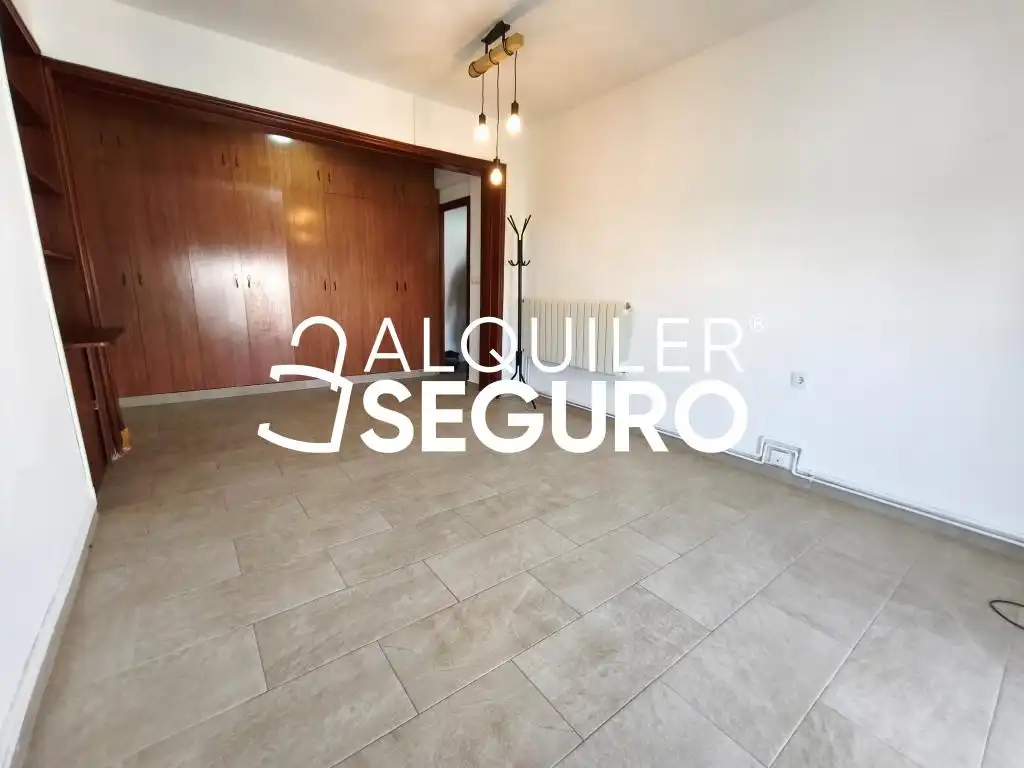 Schlafzimmer von Wohnung zur Miete in Alicante / Alacant mit Klimaanlage, Terrasse und Möbliert
