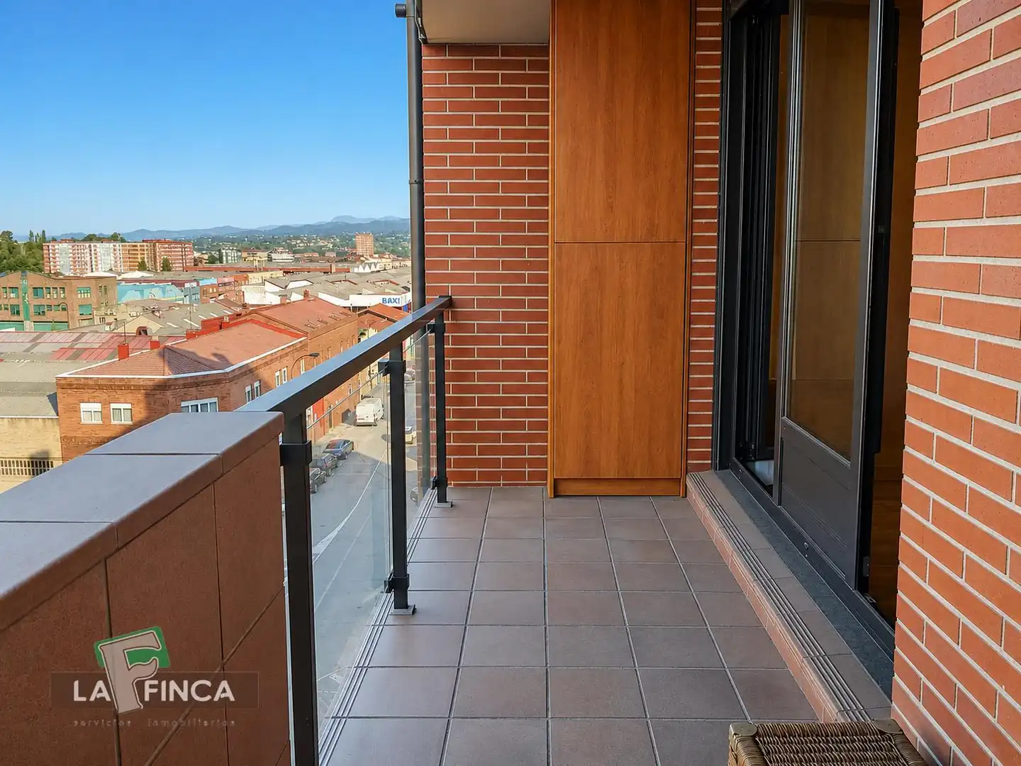 Terrasse von Wohnung zum Verkauf in Oviedo  mit Heizung, Terrasse und Abstellraum