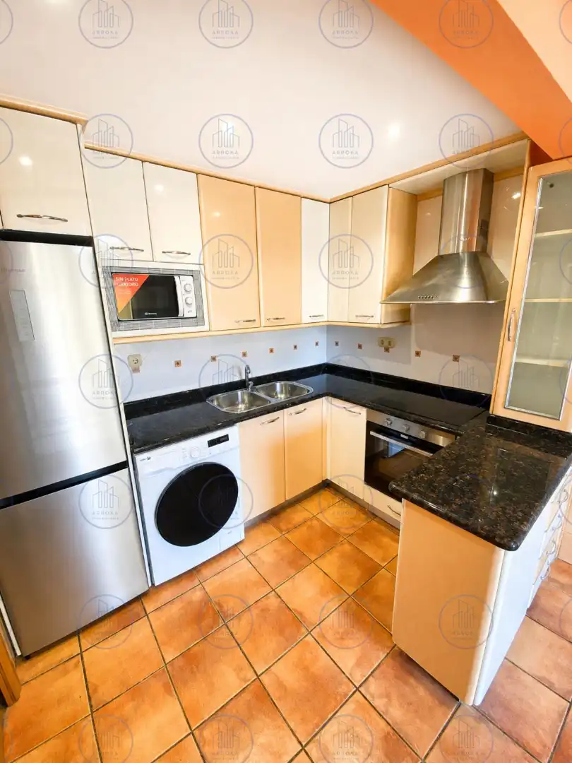 Küche von Wohnung zum Verkauf in Hernani mit Heizung, Parkett und Terrasse