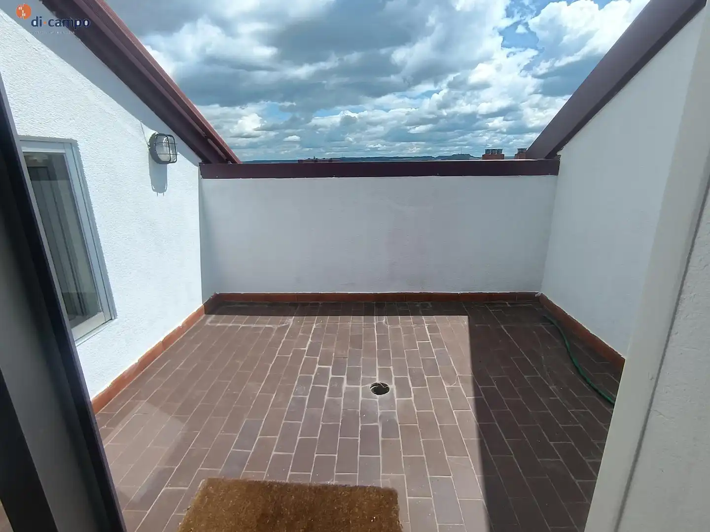 Terrace of Attic for rent in Valladolid  with Heating, Terrace and Storage room