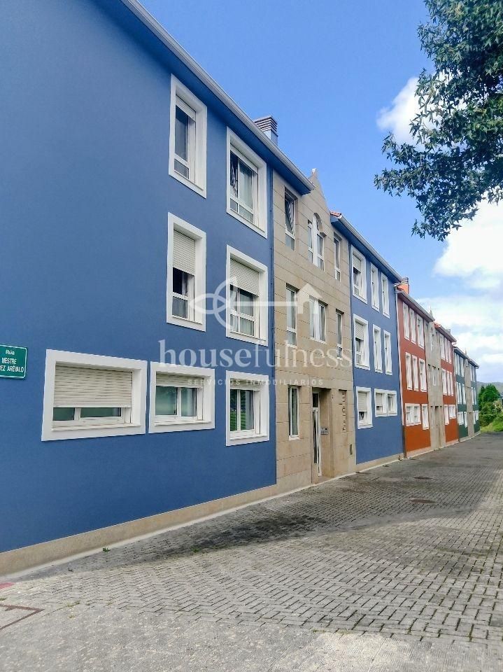 Vista exterior de Pis en venda en Ferrol amb Calefacció, Traster i Domòtica