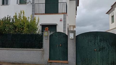 Foto 2 de Casa adosada en venta en El Real de la Jara, Sevilla