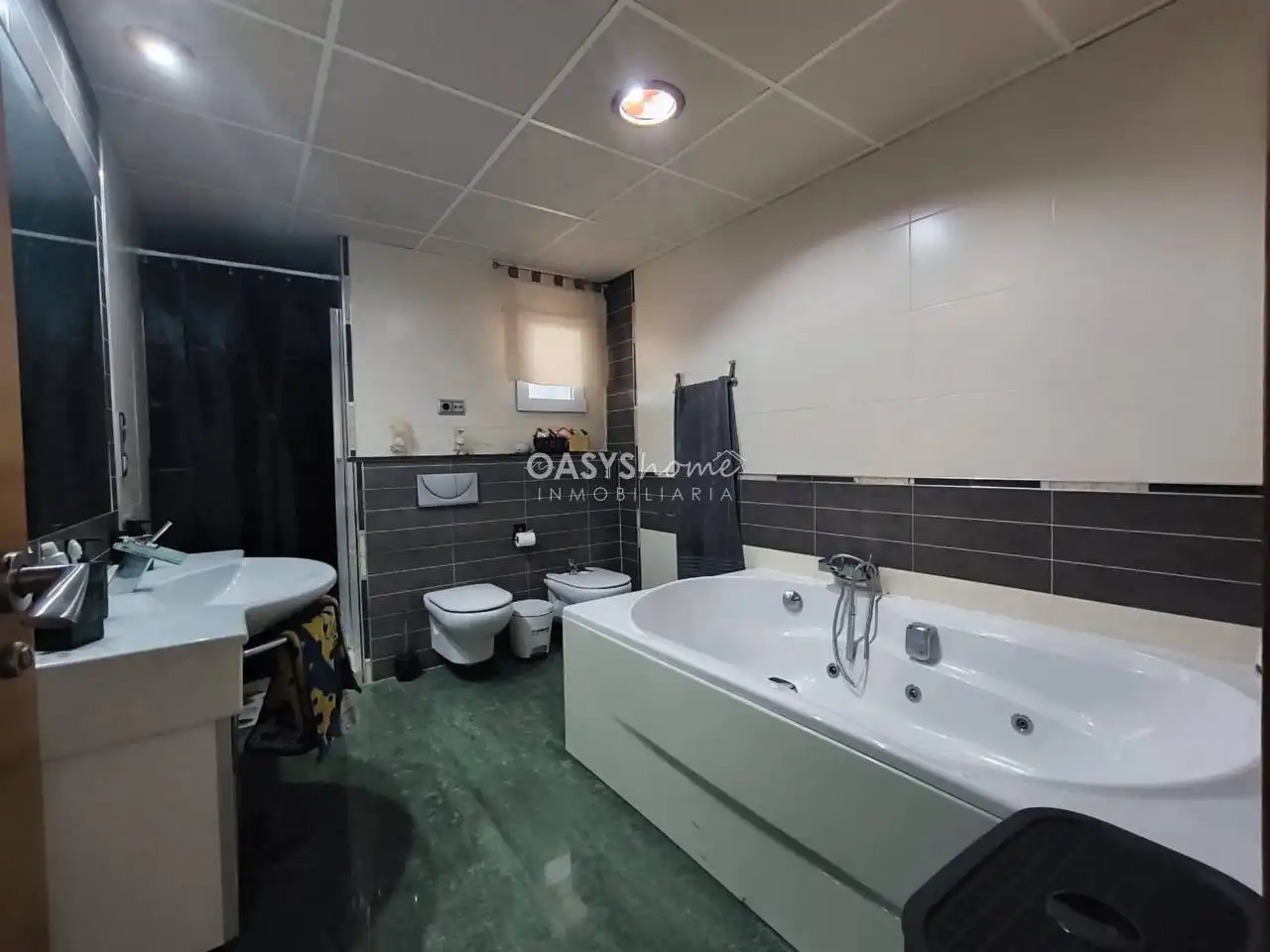 Bathroom of Flat for sale in Cartagena  with Terrace and Storage room