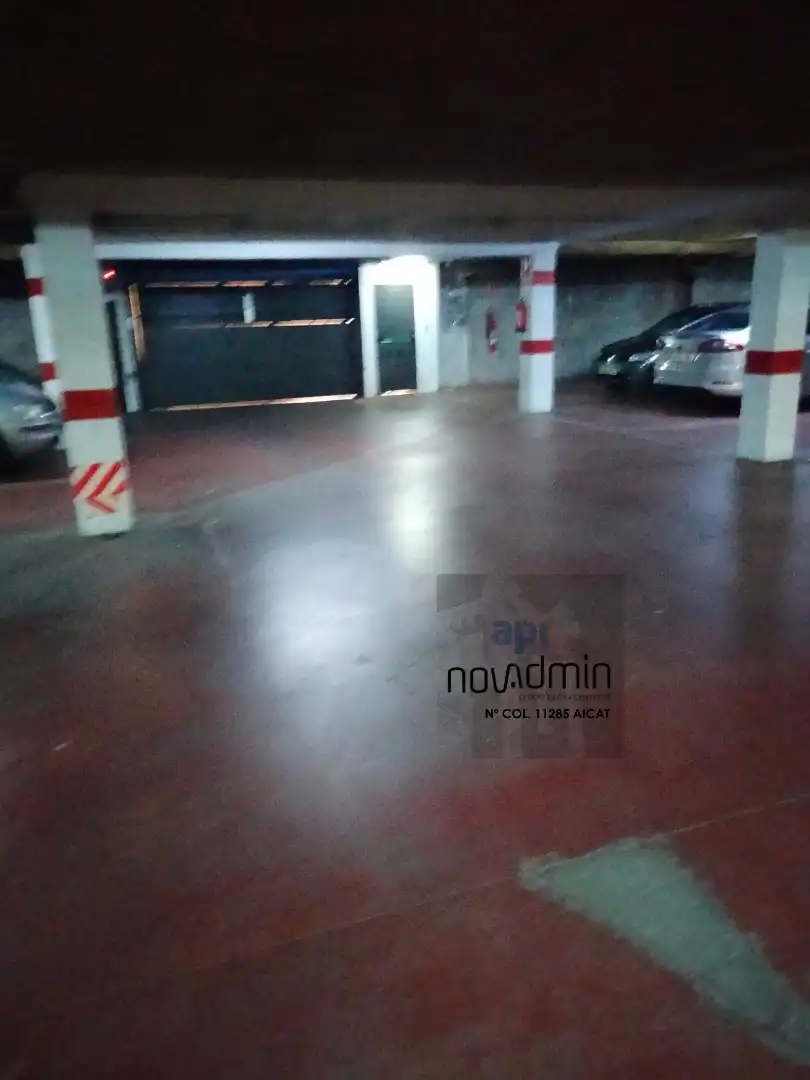 Parkplatz von Garage zum Verkauf in Lleida