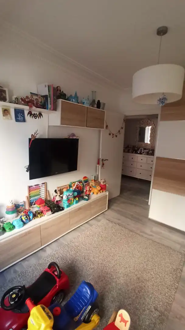 Sala d'estar de Pis en venda en Barakaldo  amb Calefacció i Moblat