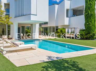 Casa con balcón en venta en Valldoreix