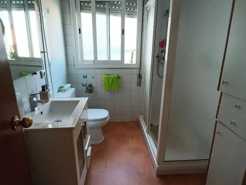 Baño de Piso en venta en  Sevilla Capital con Aire acondicionado