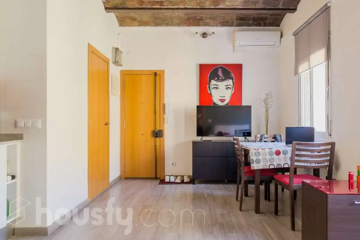 Sala de estar de Piso en venta en Barcelona con Aire acondicionado, Parquet y Amueblado