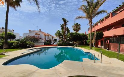 Piscina de Apartament en venda en Casares amb Terrassa