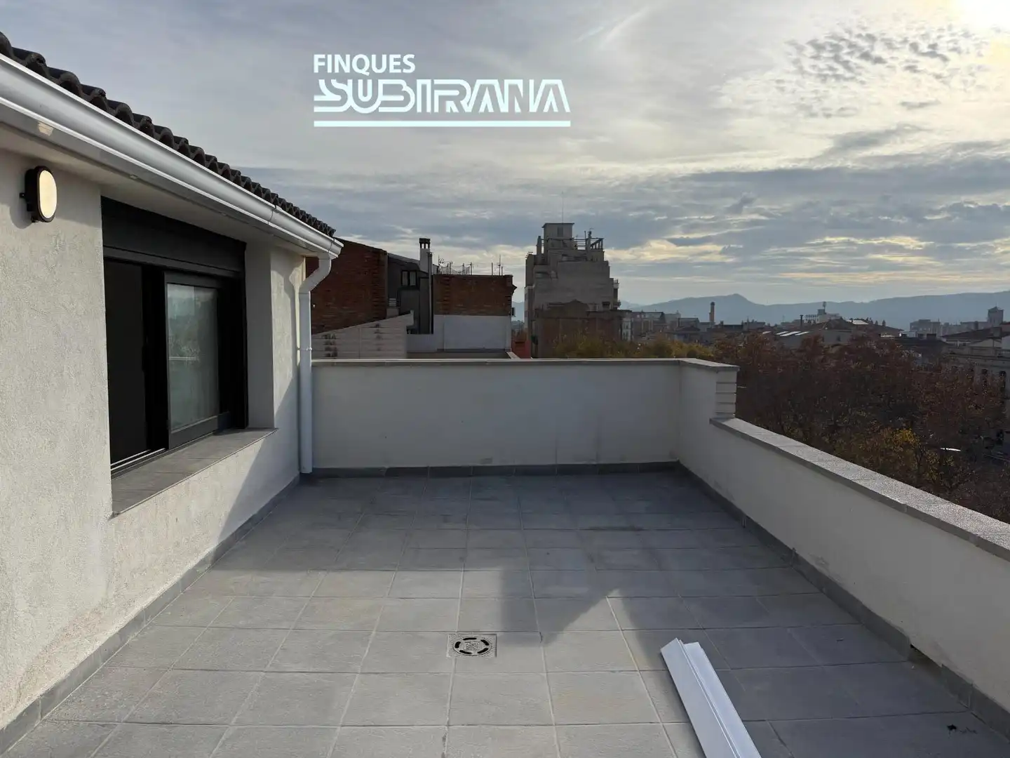 Dúplex amb ascensor en venda a El Poble Sec, imagen 9