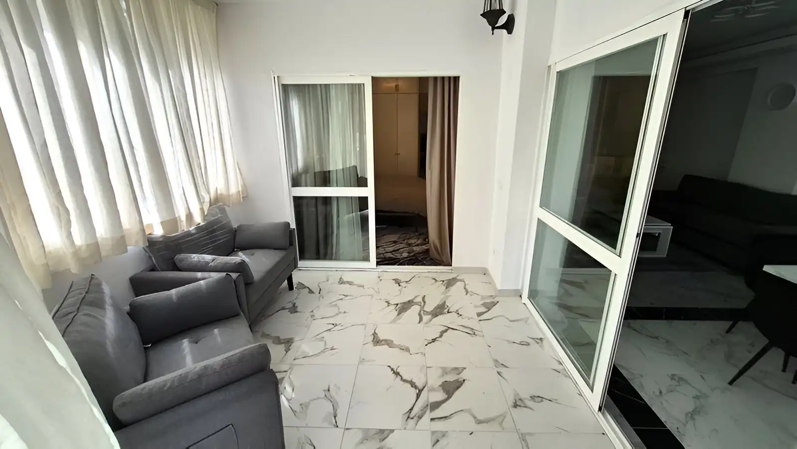 Planta baja en venta en Bahía de Marbella
