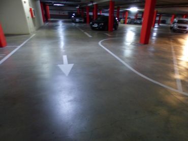 Parking avec ascenseur à vendre à Paper