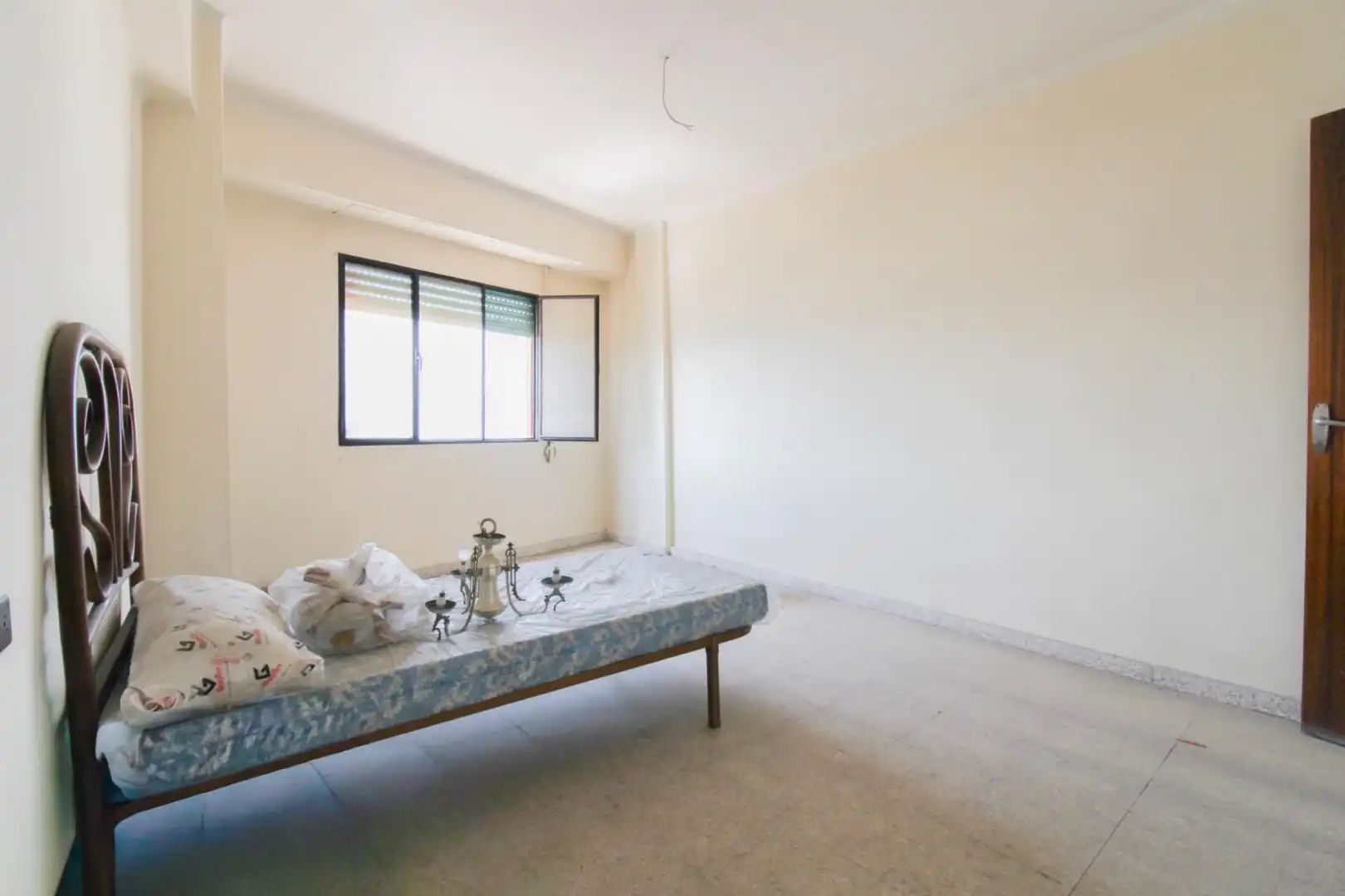 Schlafzimmer von Wohnung zum Verkauf in Museros