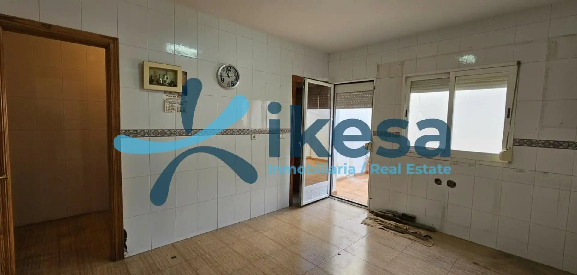 Casa adosada en venda en Loja amb Jardí privat