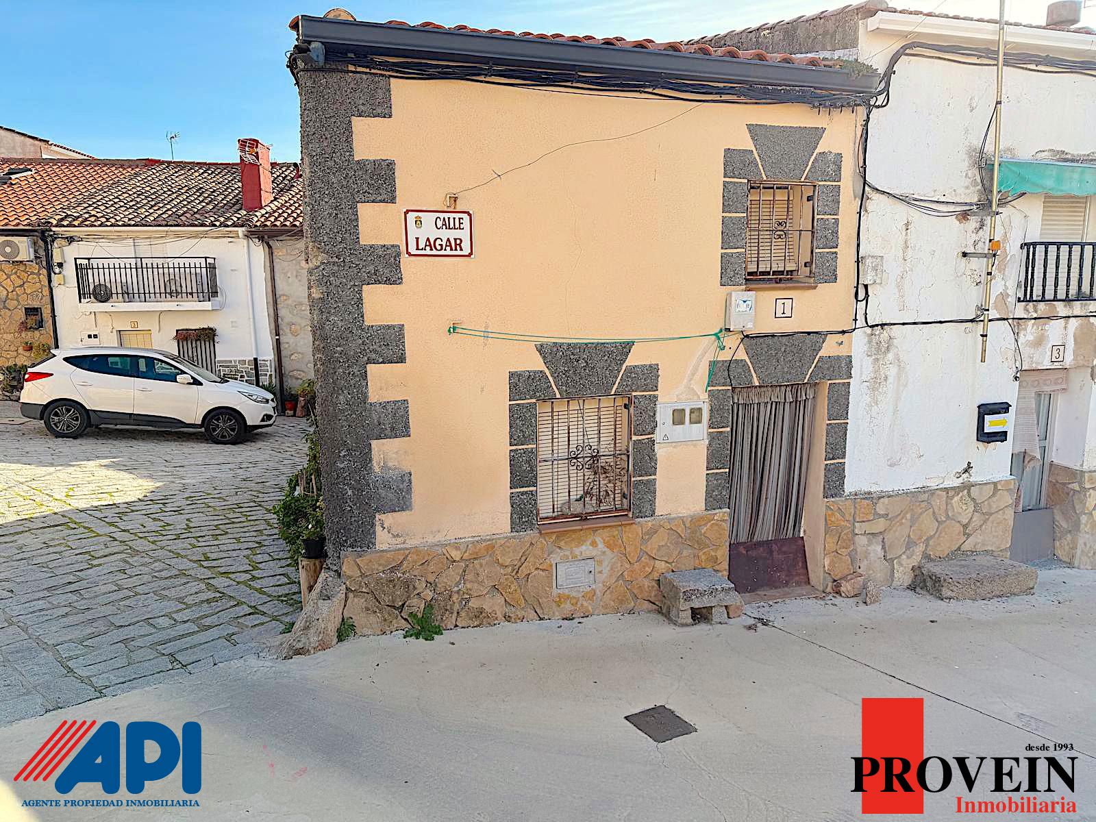 Exterior view of Country house for sale in Belvís de Monroy