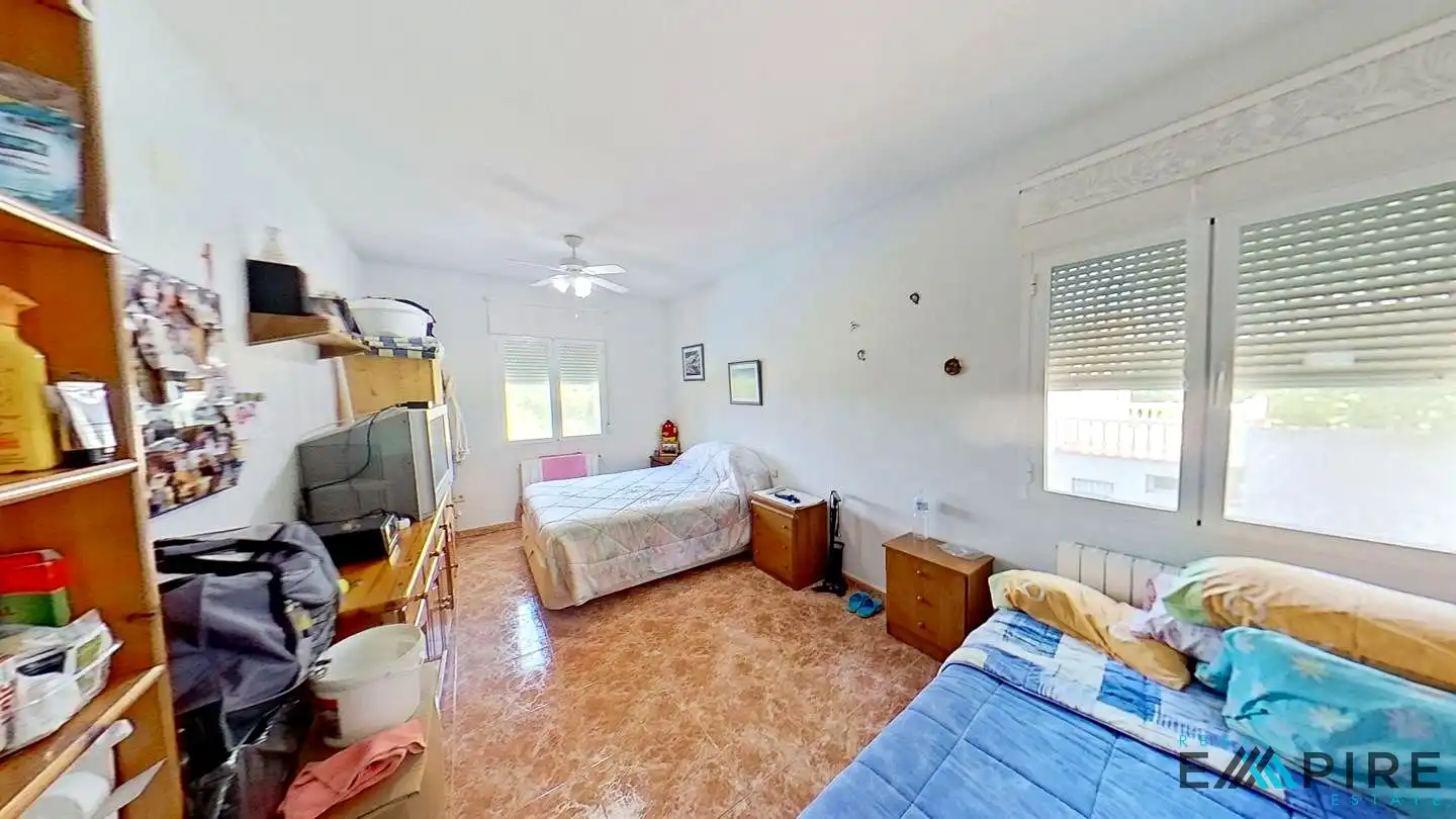 Habitación de Finca rústica en venta en Colmenar de Oreja con Calefacción, Jardín privado y Terraza