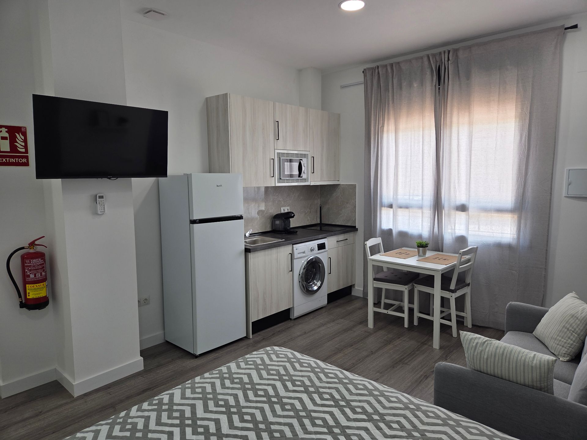 Bedroom of Apartment to rent in Málaga Capital  with Air Conditioner, Furnished and Washing machine