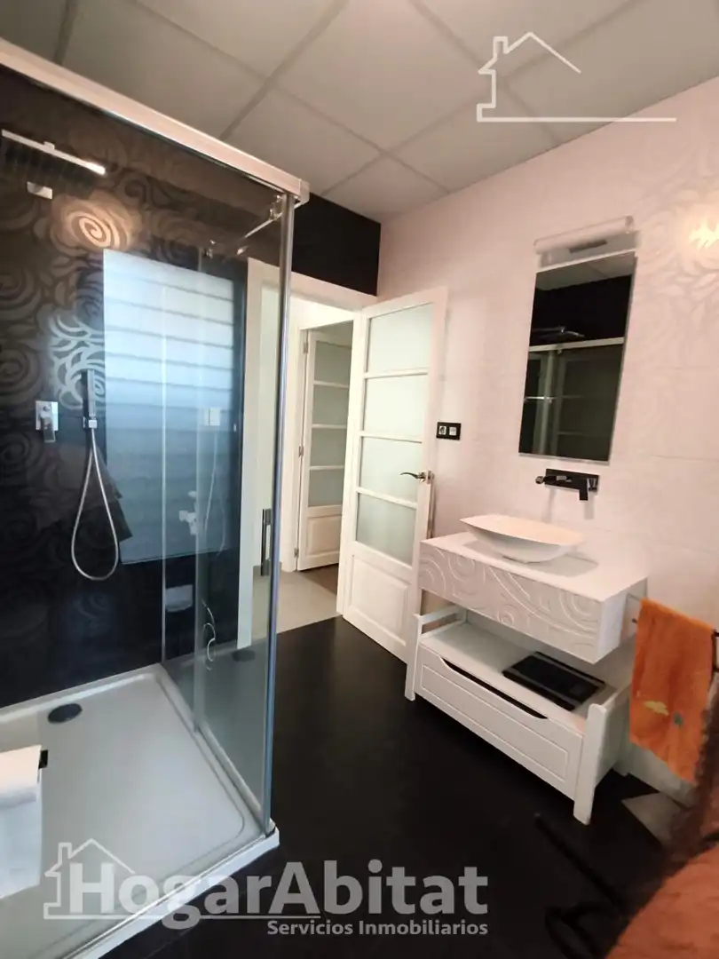 Bany de Casa o xalet en venda en Sagunto / Sagunt amb Aire condicionat