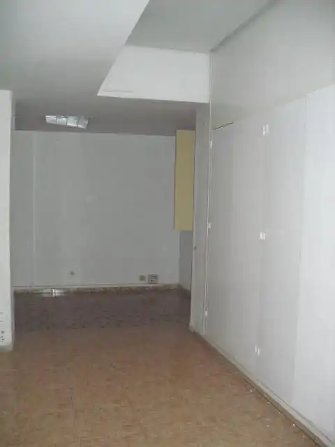 Local comercial en venda a 28 de Febrero 82, imagen 4