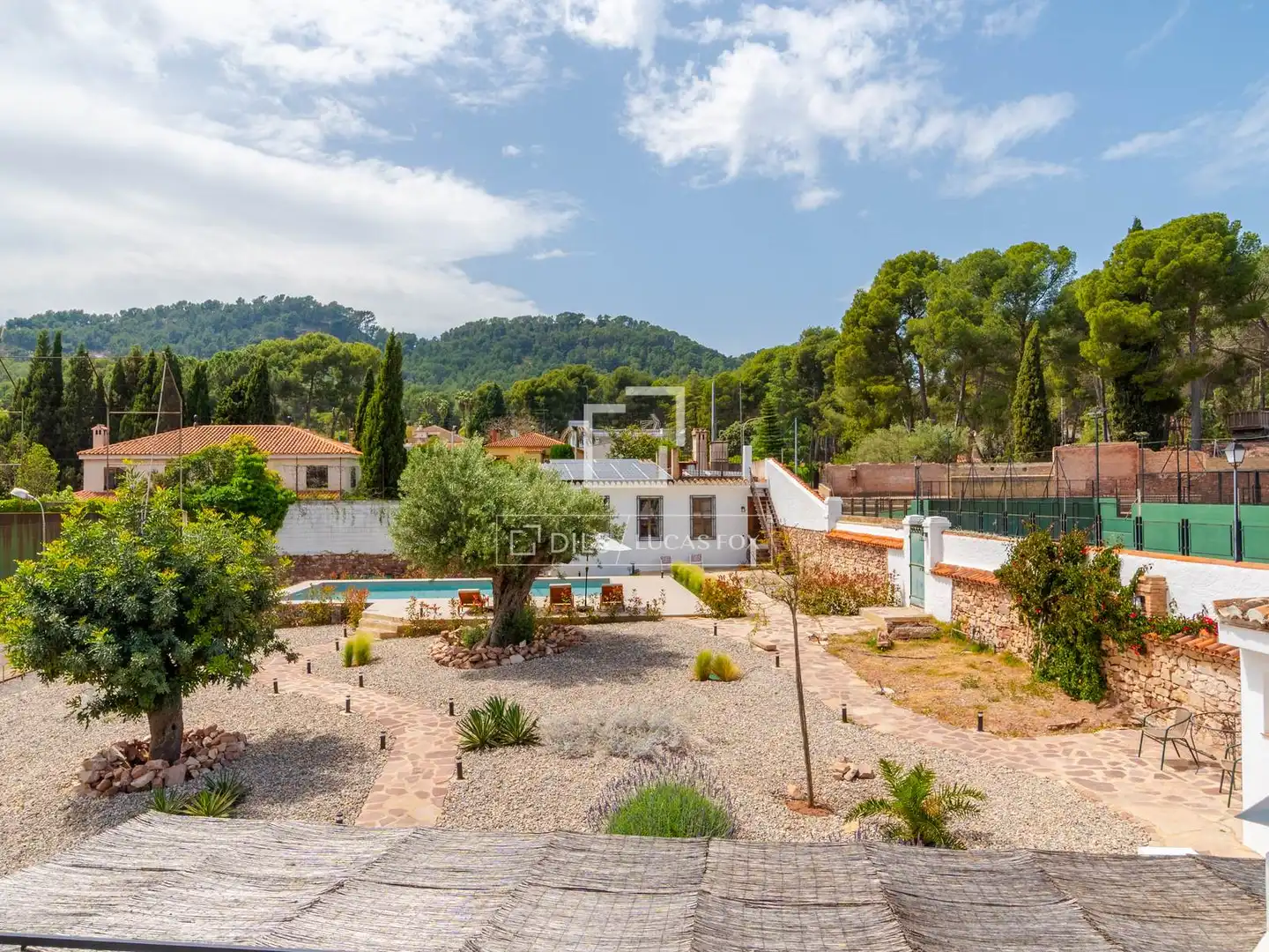 Vista exterior de Casa o xalet de lloguer en Náquera amb Aire condicionat, Calefacció i Jardí privat