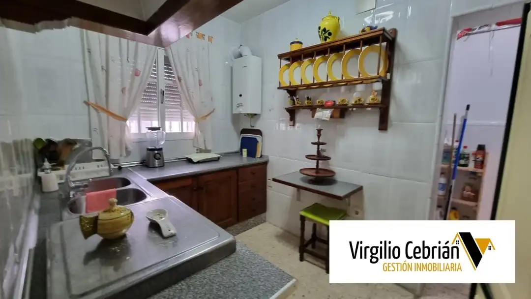 Cocina de Casa o chalet en venta en Chipiona con Jardín privado y Terraza