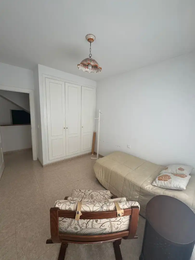 Habitación de Casa o chalet de alquiler en Murcia con Aire acondicionado, Calefacción y Jardín privado
