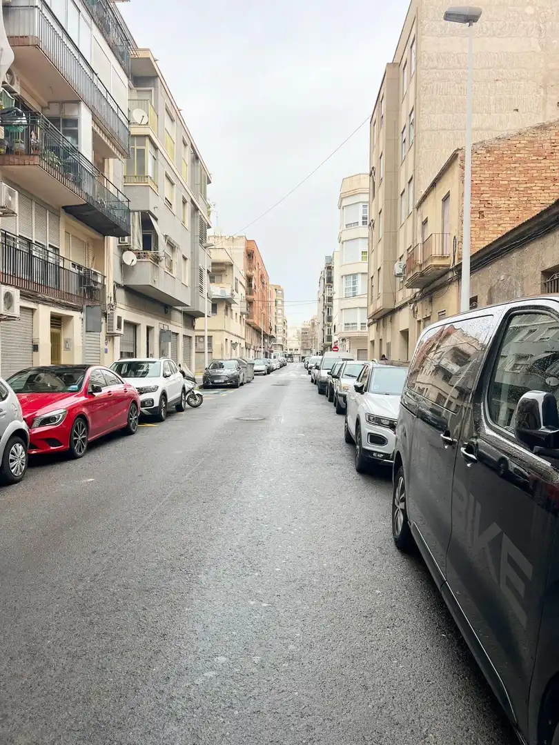 Einzelparkplatz zum Verkauf in Elche ciudad