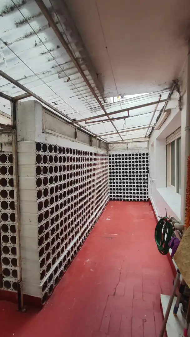 Piso en venta en Vigo  con Calefacción, Trastero y Balcón